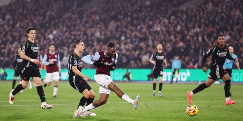Phong độ hiện tại của West Ham United vs Arsenal